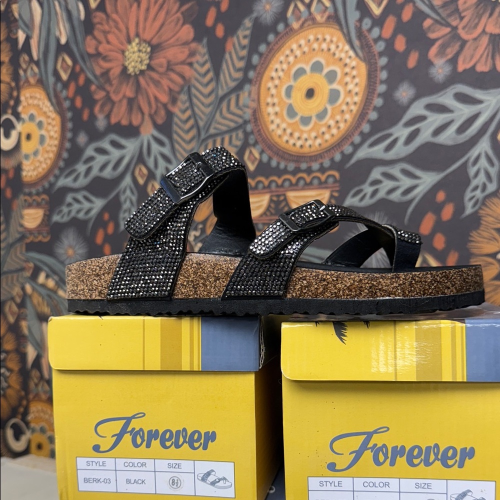 Forever 21 Black Strappy Sandals